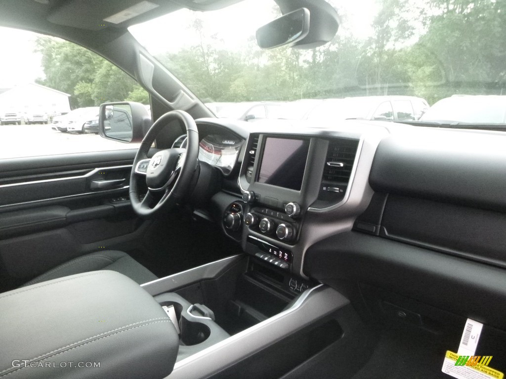 2020 Ram 1500 Big Horn Night Edition Crew Cab 4x4 Black Dashboard Photo #134811970