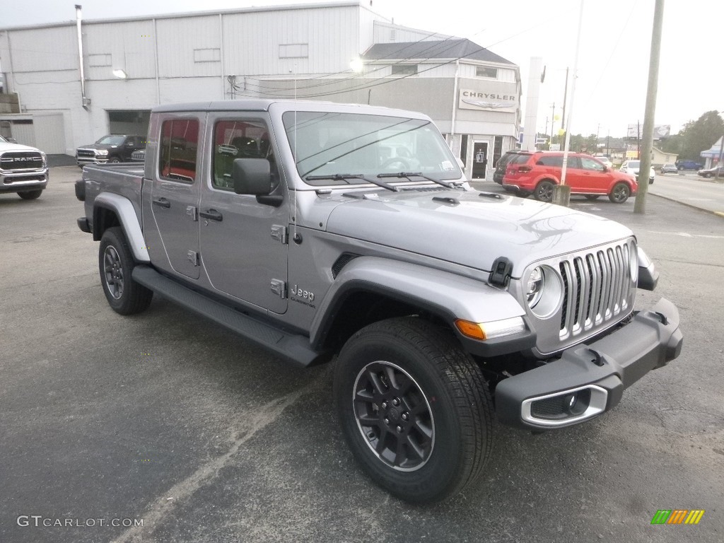 Billet Silver Metallic 2020 Jeep Gladiator Overland 4x4 Exterior Photo #134813461