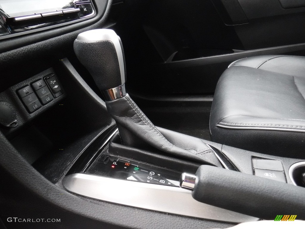 2017 Corolla XLE - Classic Silver Metalic / Black photo #20