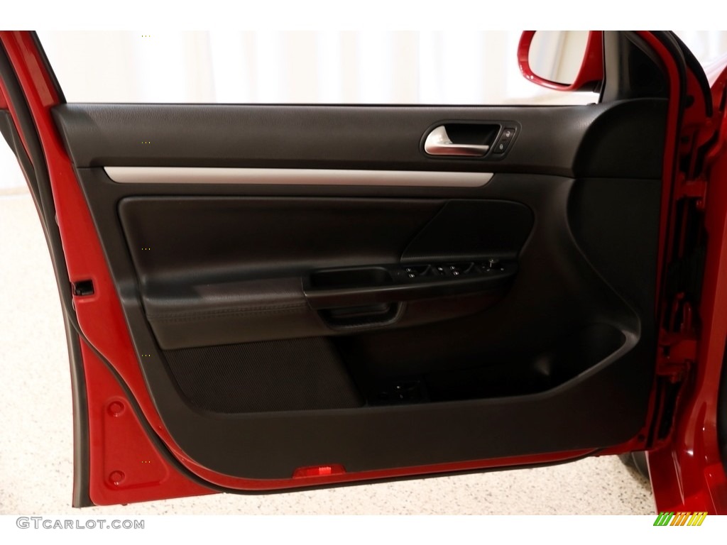 2010 Jetta SE Sedan - Salsa Red / Titan Black photo #4