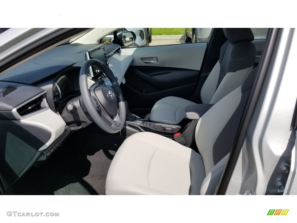 2020 Toyota Corolla LE Front Seat Photo #134814517