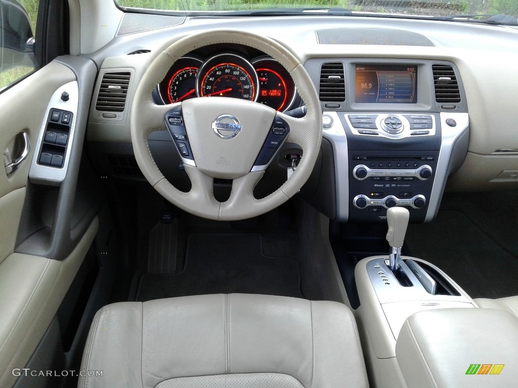 2010 Murano SL - Glacier White Pearl / Beige photo #29