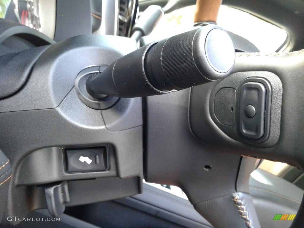 2019 Ram 2500 Laramie Longhorn Crew Cab 4x4 Black/Cattle Tan Steering Wheel Photo #134818177