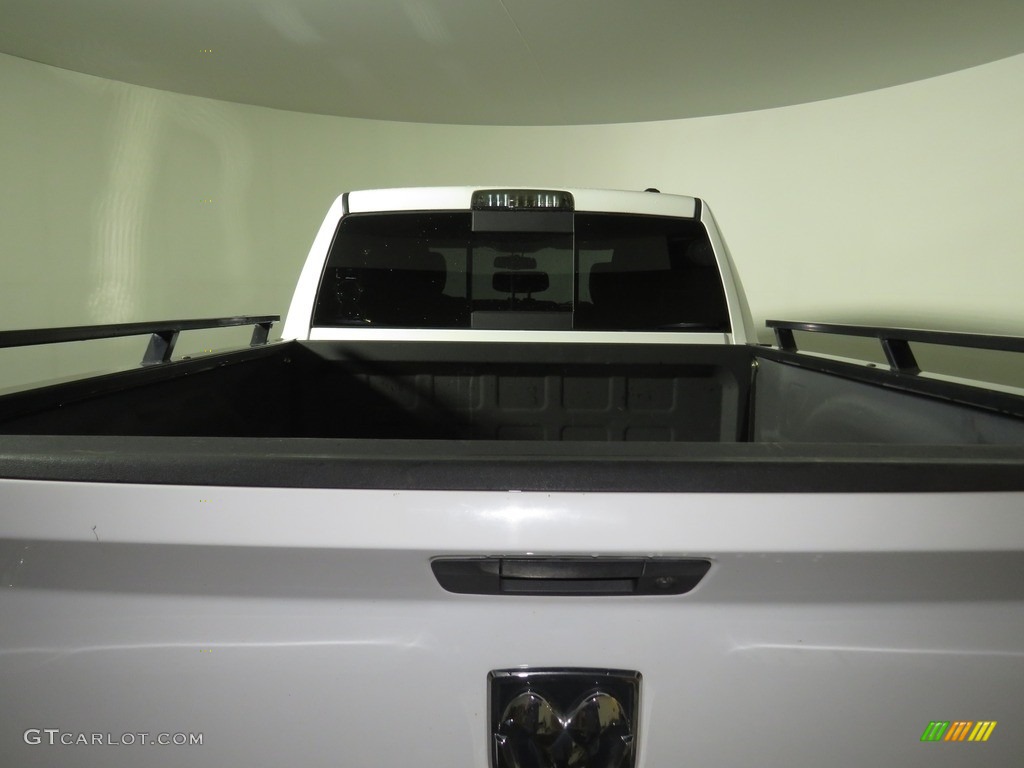 2011 Ram 1500 Big Horn Quad Cab 4x4 - Bright White / Dark Slate Gray/Medium Graystone photo #11