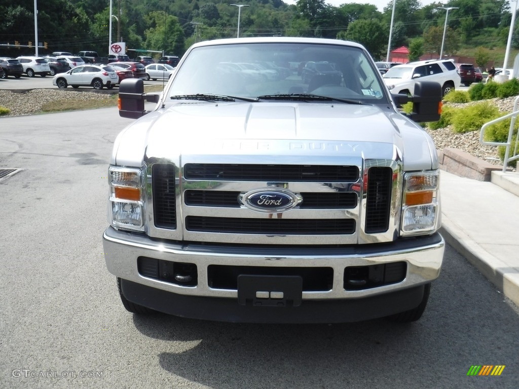 2010 F250 Super Duty XLT SuperCab 4x4 - Ingot Silver Metallic / Medium Stone photo #3