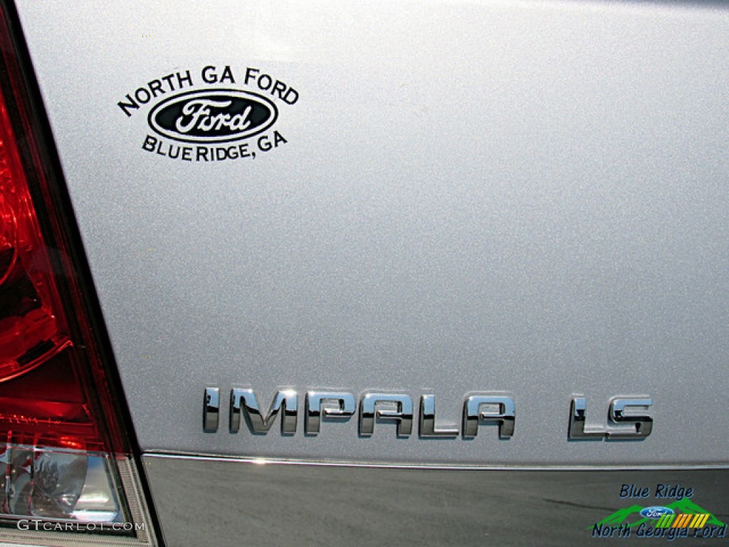 2006 Impala LS - Glacier Blue Metallic / Gray photo #31