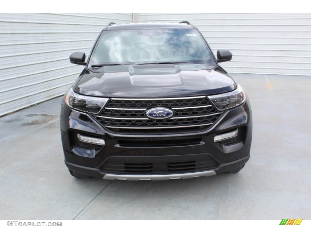 2020 Explorer XLT - Agate Black Metallic / Ebony photo #2