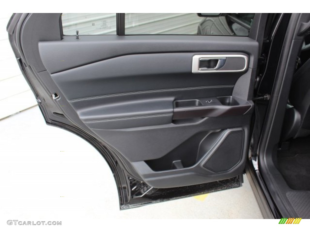2020 Ford Explorer XLT Ebony Door Panel Photo #134834459