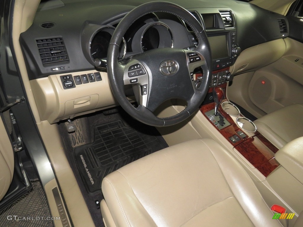 2012 Highlander Limited 4WD - Cypress Green Pearl / Sand Beige photo #21