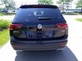Deep Black Pearl - Tiguan SE 4MOTION Photo No. 5