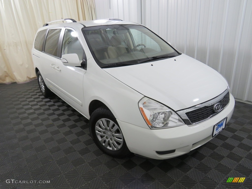 2012 Sedona LX - Clear White / Beige photo #2