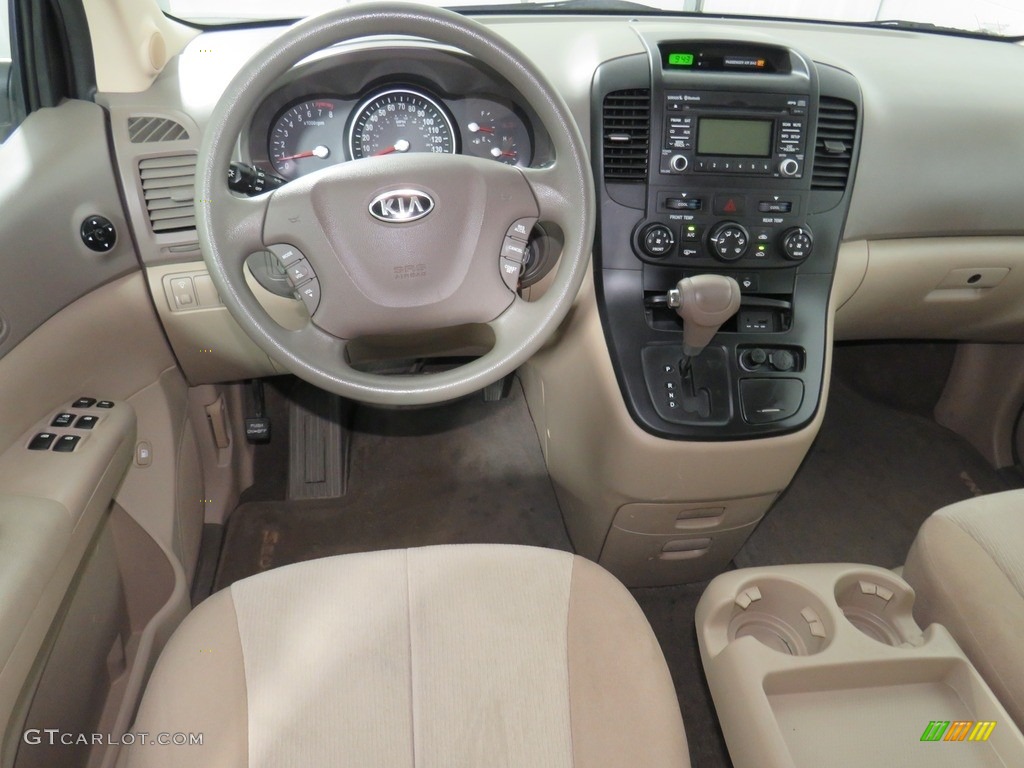 2012 Sedona LX - Clear White / Beige photo #34
