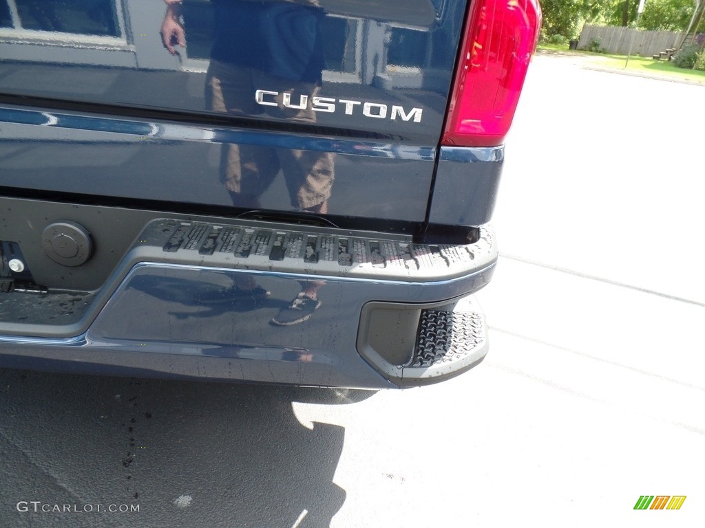 2020 Chevrolet Silverado 1500 Custom Double Cab 4x4 Marks and Logos Photo #134842631
