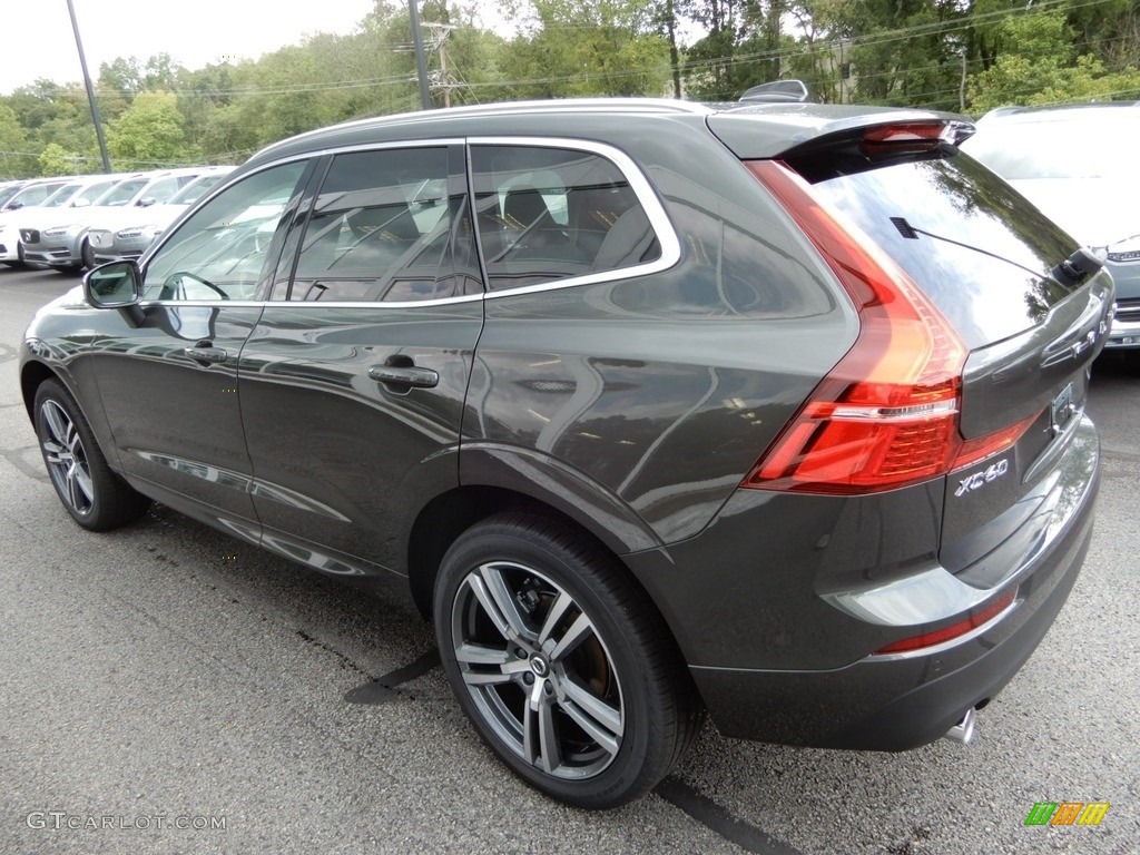 Pine Grey Metallic 2020 Volvo XC60 T5 AWD Momentum Exterior Photo #134852024
