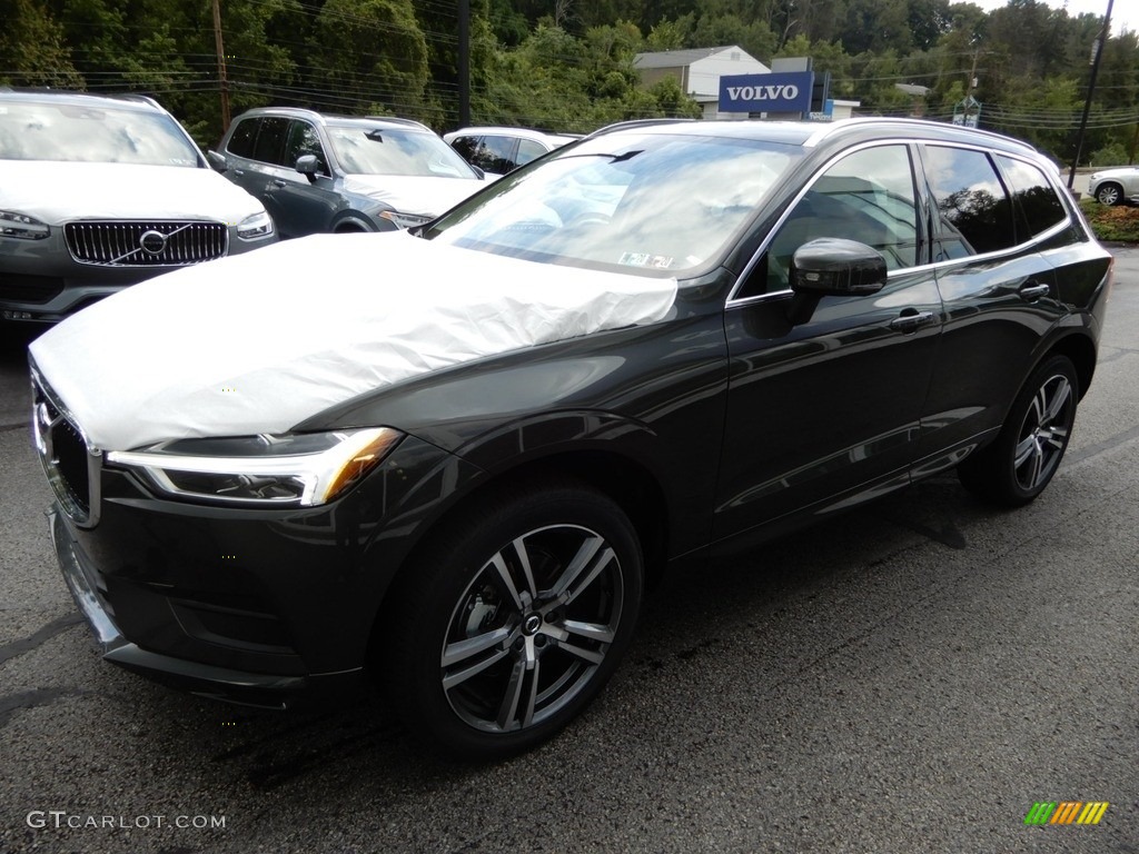 2020 XC60 T5 AWD Momentum - Pine Grey Metallic / Blonde photo #5