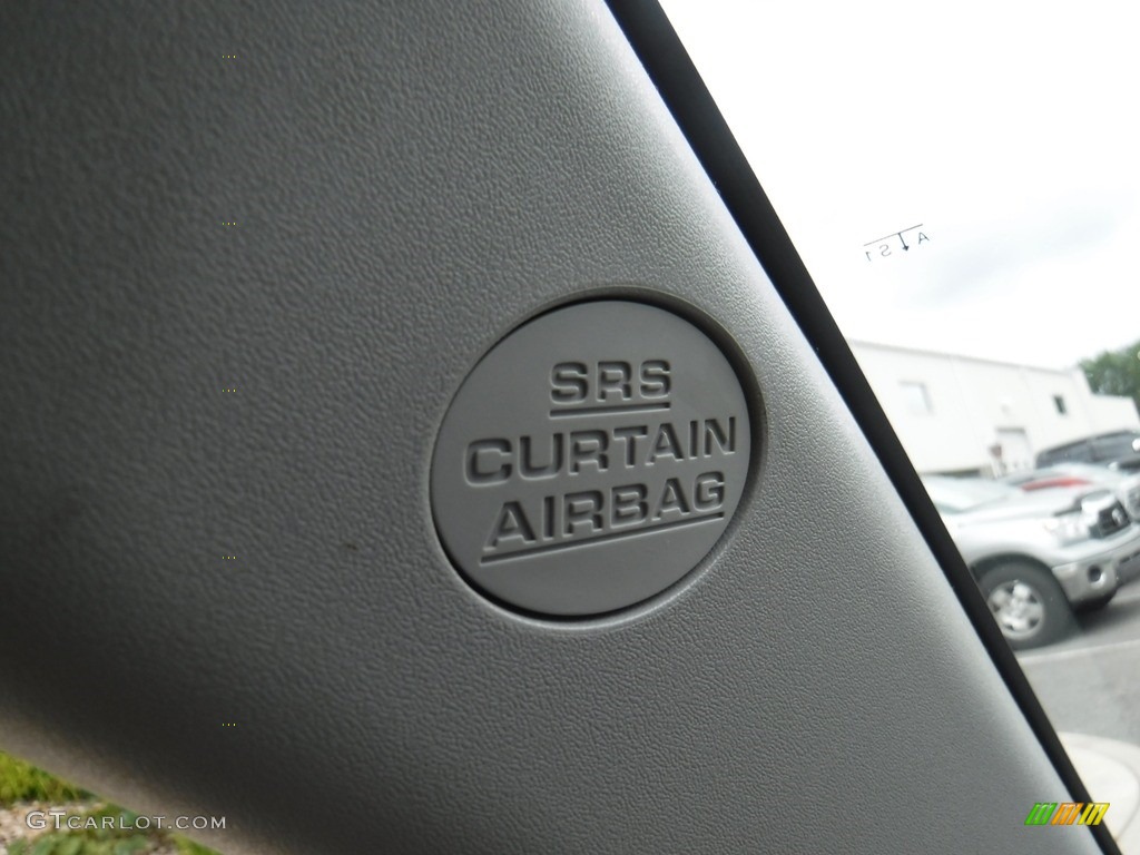 2016 4Runner Limited 4x4 - Midnight Black Metallic / Black photo #25