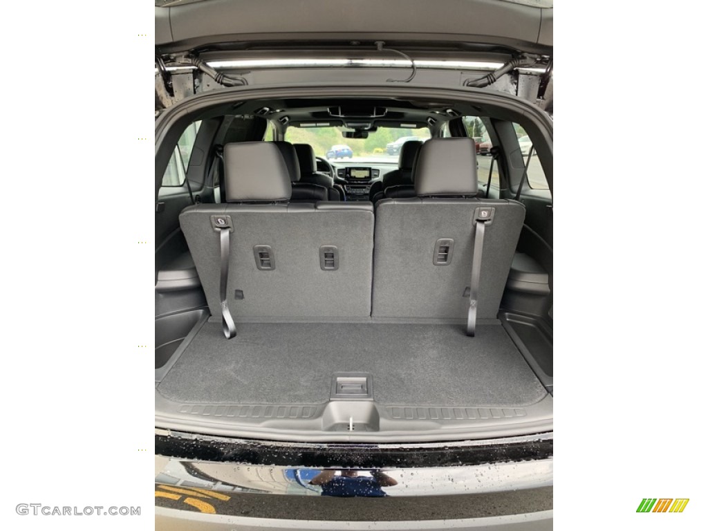 2020 Honda Pilot Black Edition AWD Trunk Photo #134855592