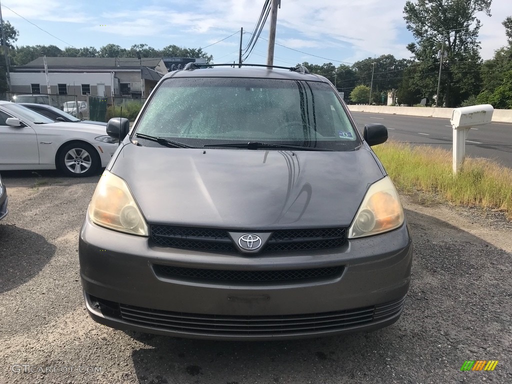 2005 Sienna CE - Phantom Gray Pearl / Stone photo #5