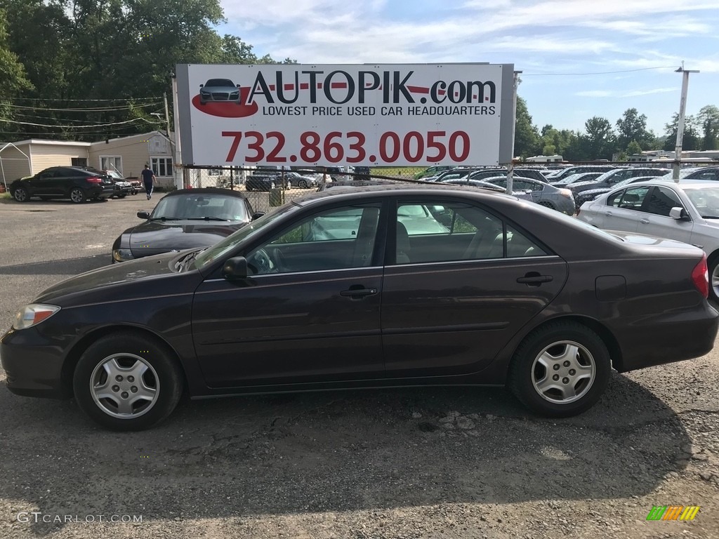 2002 Camry LE V6 - Salsa Red Pearl / Stone photo #3