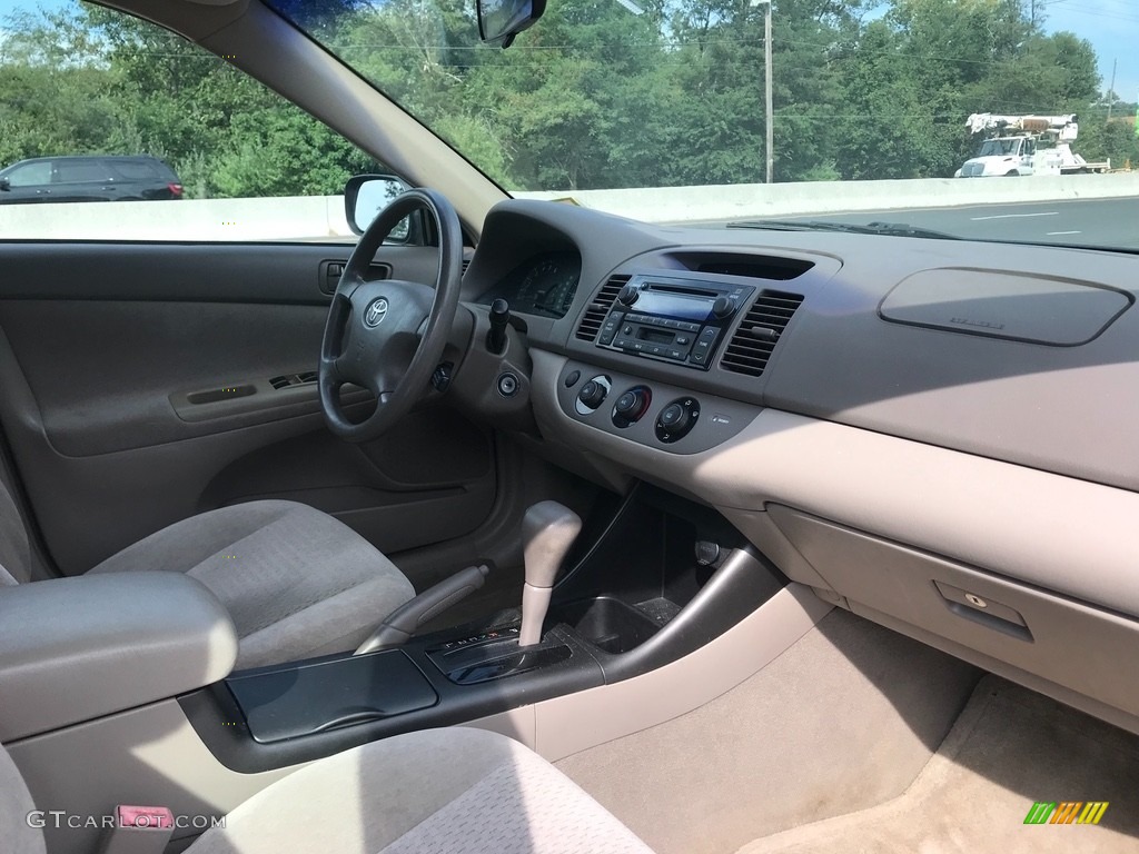 2002 Camry LE V6 - Salsa Red Pearl / Stone photo #8