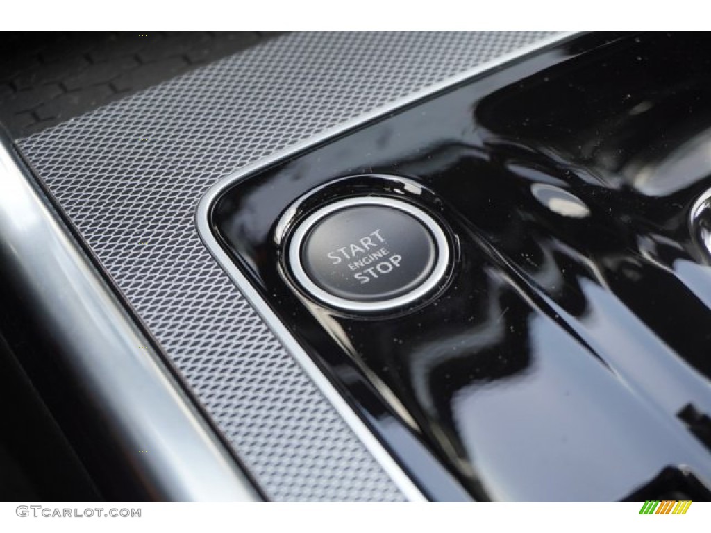 2020 Jaguar XE S Controls Photo #134859009