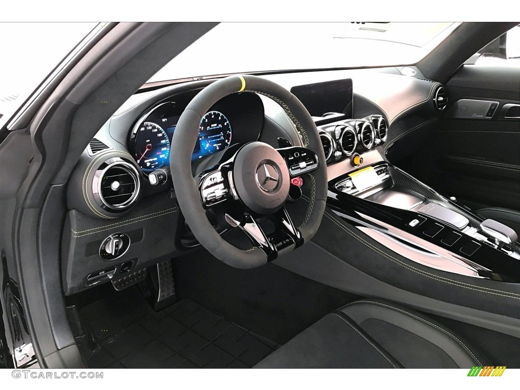 2020 Mercedes-Benz AMG GT R Coupe Black w/Dinamica Dashboard Photo #134859402