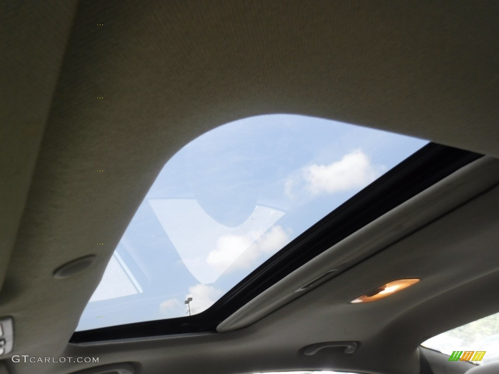 2016 Elantra Value Edition - White / Beige photo #9