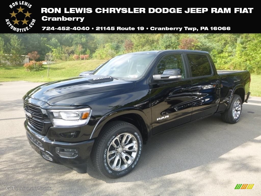 2019 1500 Laramie Crew Cab 4x4 - Diamond Black Crystal Pearl / Black photo #1