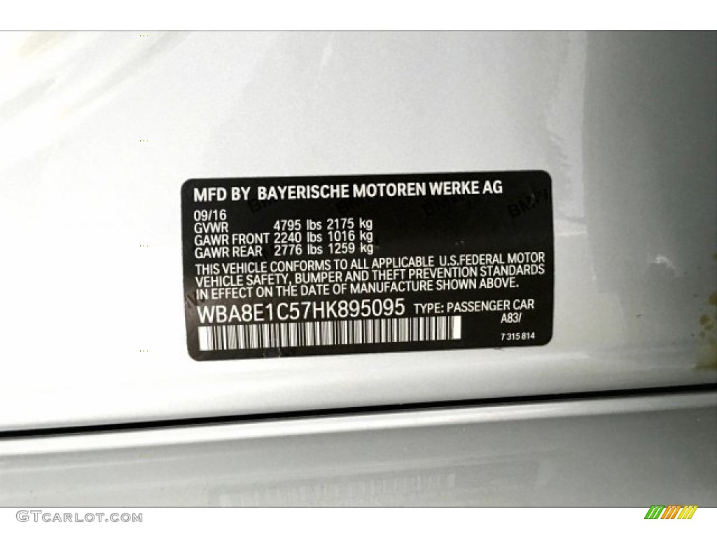 2017 3 Series 330e iPerfomance Sedan - Glacier Silver Metallic / Black photo #19