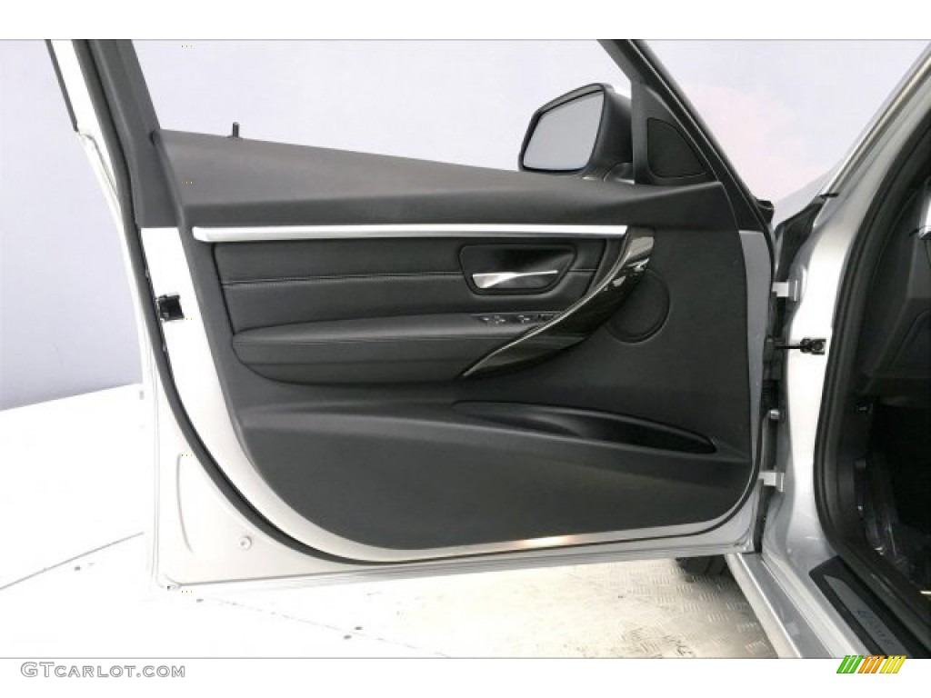 2017 3 Series 330e iPerfomance Sedan - Glacier Silver Metallic / Black photo #21