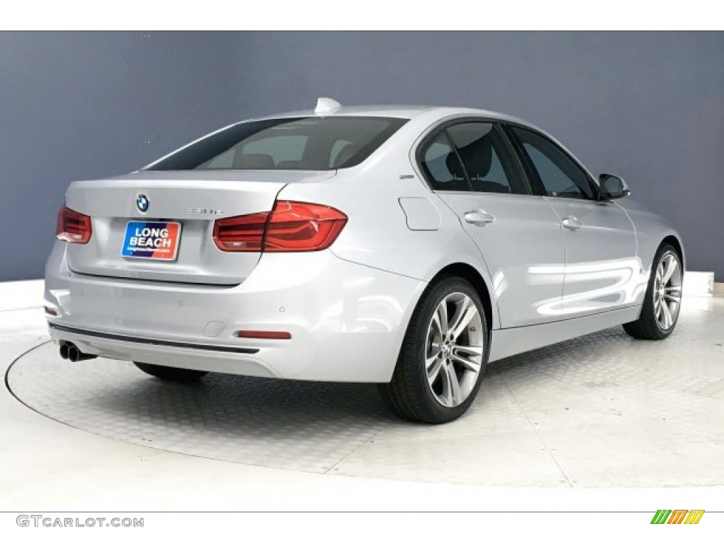 2017 3 Series 330e iPerfomance Sedan - Glacier Silver Metallic / Black photo #30