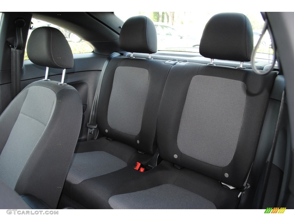 2019 Volkswagen Beetle S Rear Seat Photo #134869121