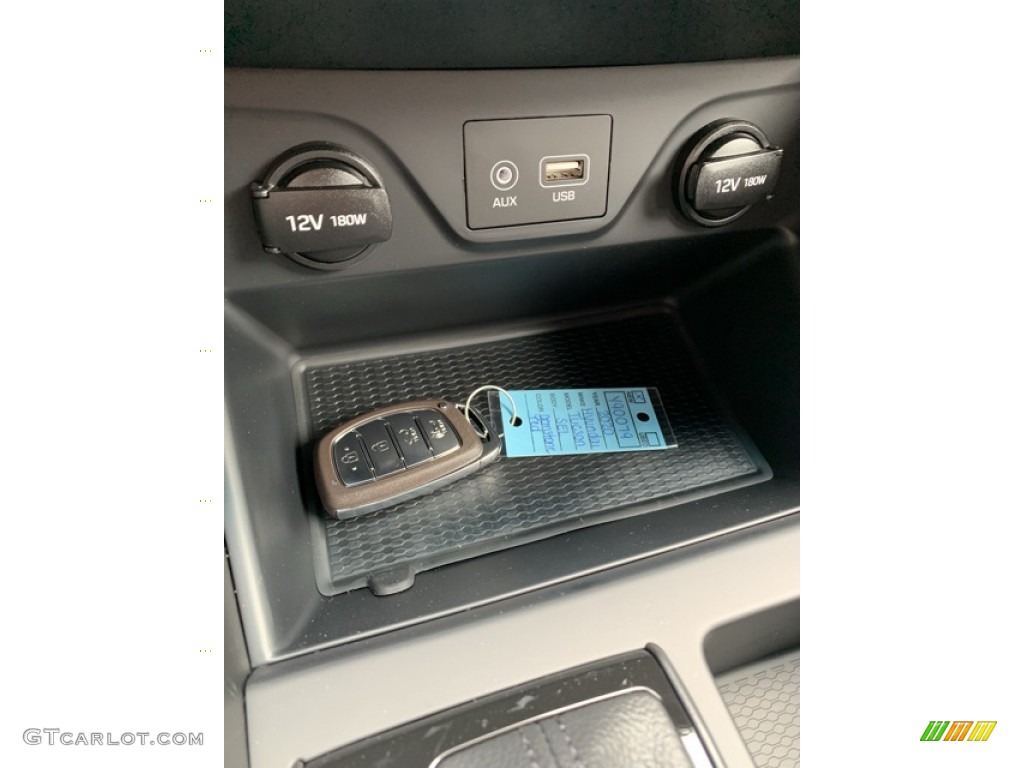 2020 Hyundai Tucson SEL AWD Controls Photo #134869385