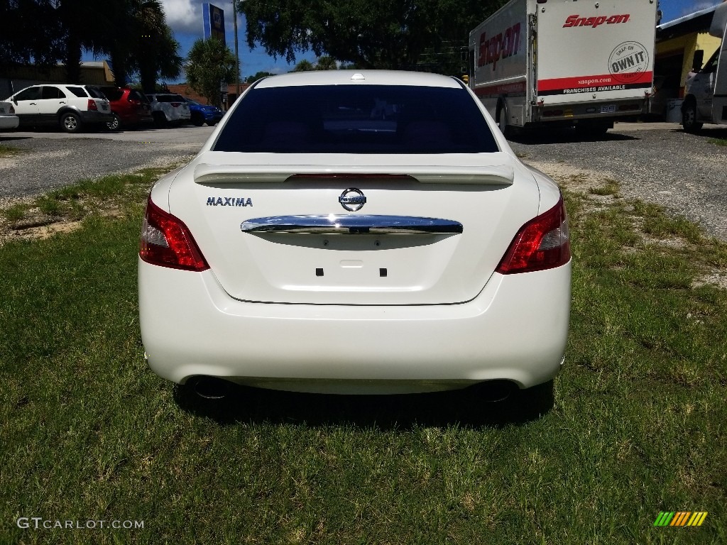 2010 Maxima 3.5 S - Winter Frost White / Caffe Latte photo #4