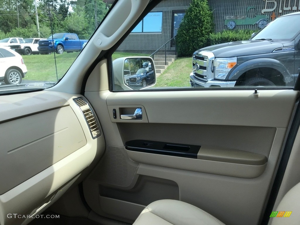 2010 Escape Limited V6 4WD - Gold Leaf Metallic / Camel photo #23