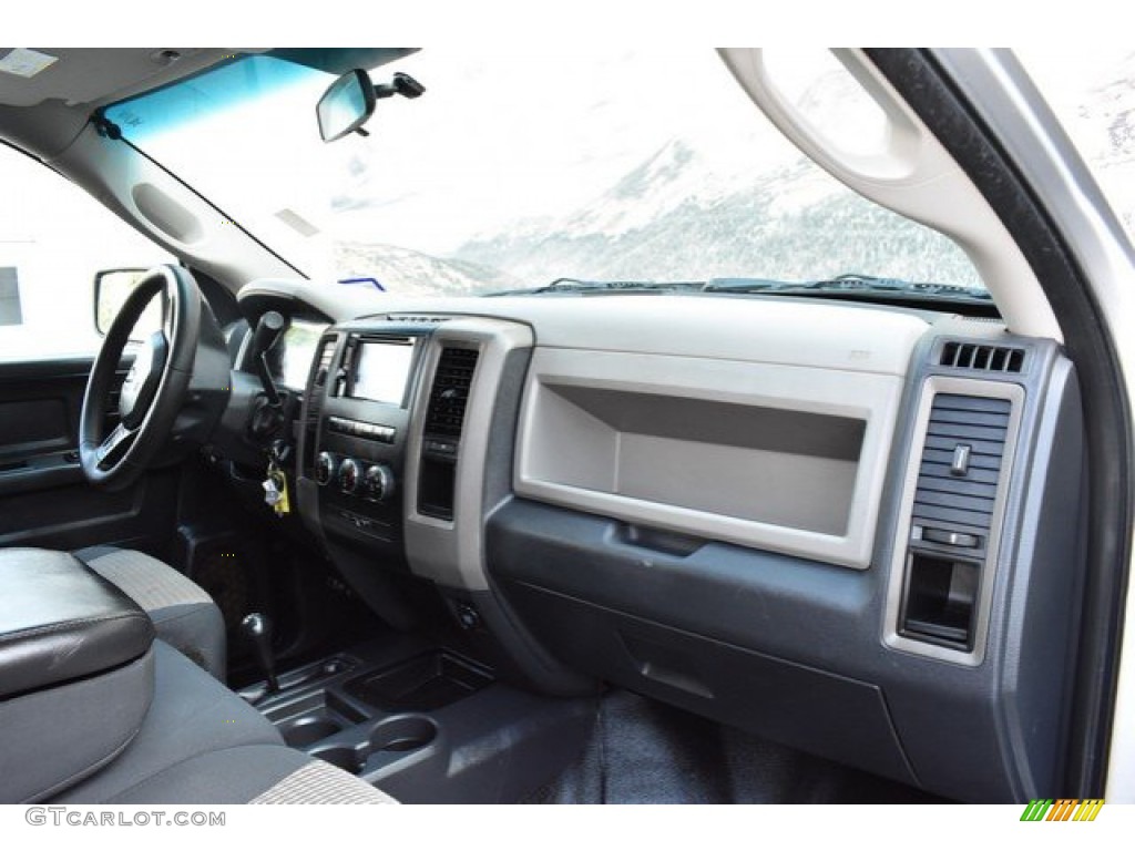 2012 Ram 2500 HD ST Crew Cab 4x4 - Bright Silver Metallic / Dark Slate/Medium Graystone photo #16