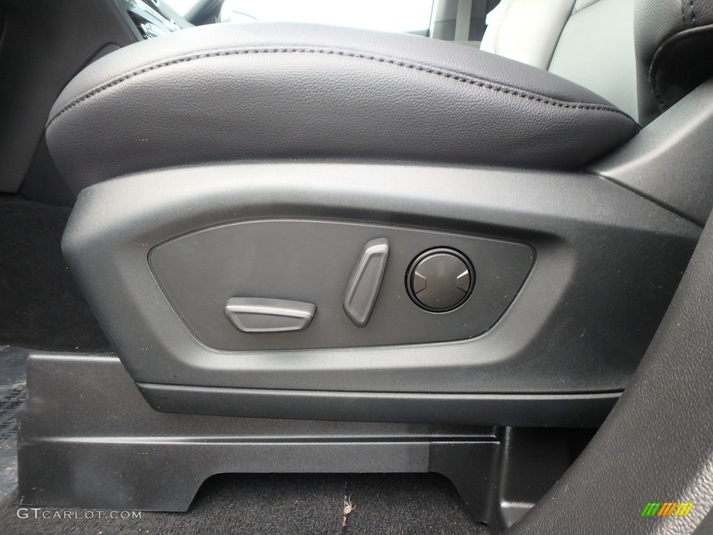 Ebony Interior 2020 Ford Explorer XLT 4WD Photo #134884115