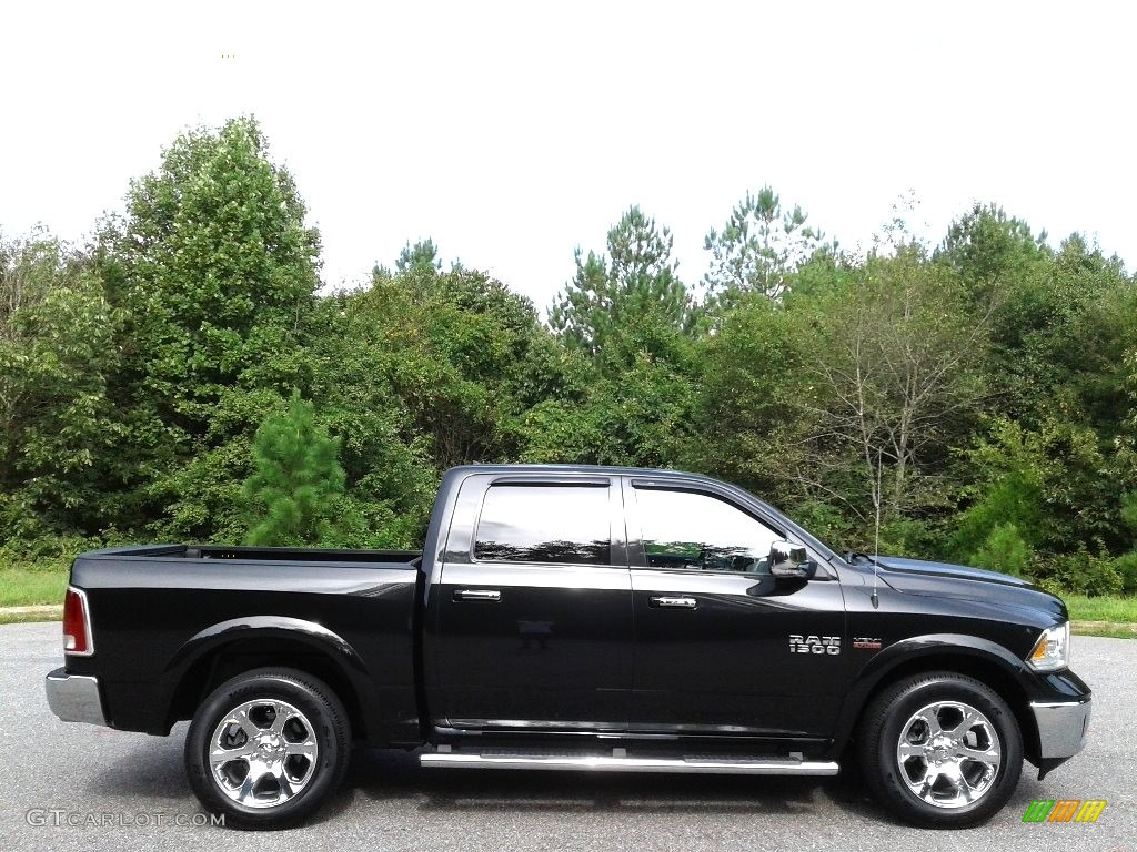 2018 1500 Laramie Crew Cab 4x4 - Brilliant Black Crystal Pearl / Black photo #5