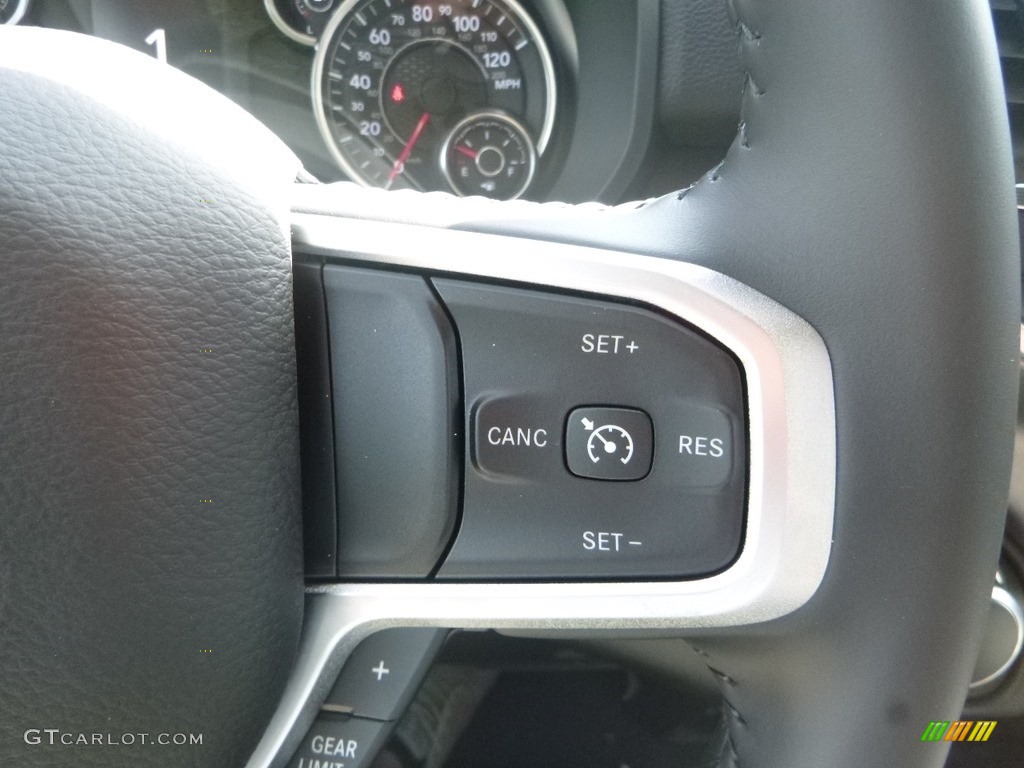 2020 Ram 1500 Big Horn Crew Cab 4x4 Black/Diesel Gray Steering Wheel Photo #134903800