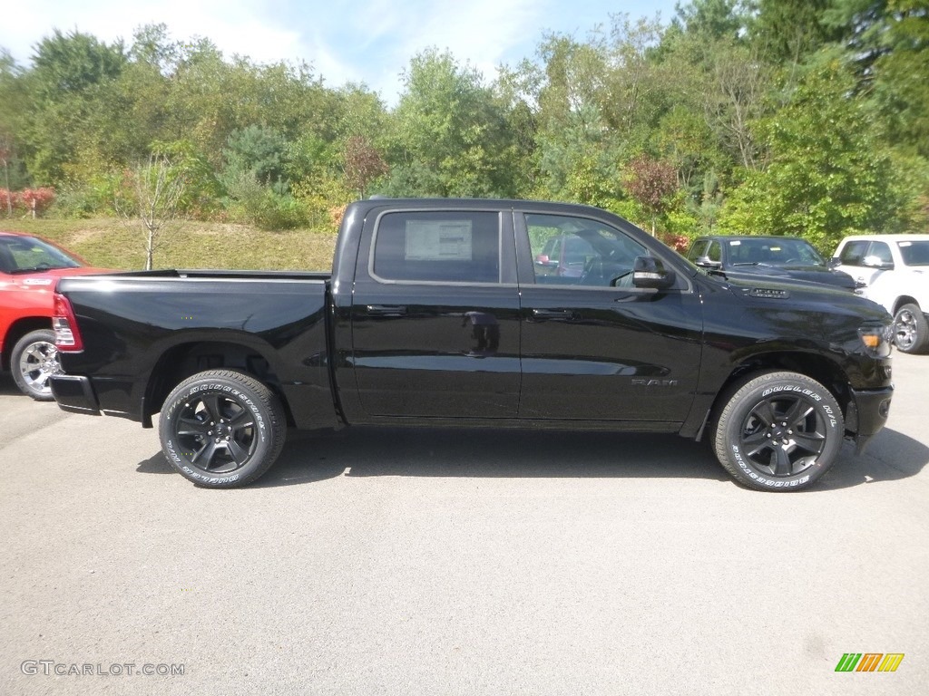 Diamond Black Crystal Pearl 2020 Ram 1500 Big Horn Night Edition Crew Cab 4x4 Exterior Photo #134904163