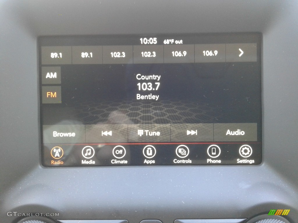 2020 Dodge Durango SXT Controls Photo #134905923