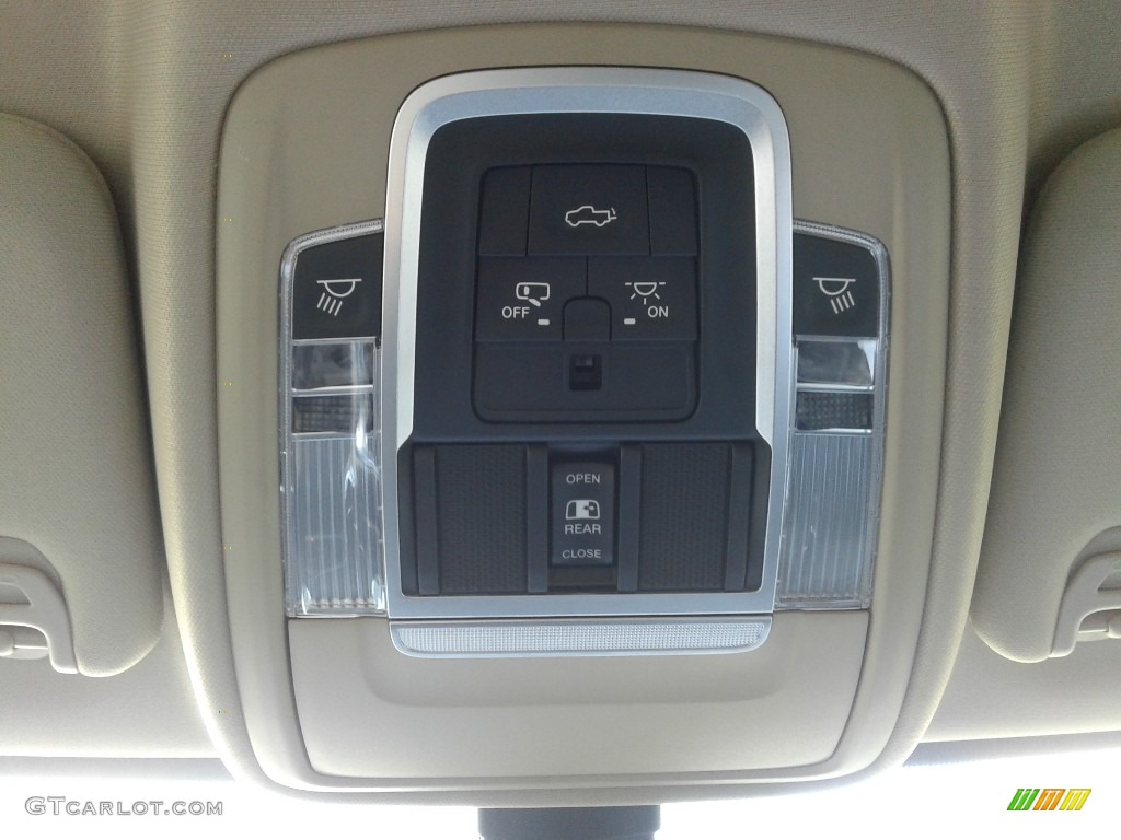 2019 Ram 2500 Laramie Crew Cab 4x4 Controls Photo #134907772