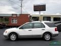 2005 Oxford White Ford Freestyle SE  photo #2