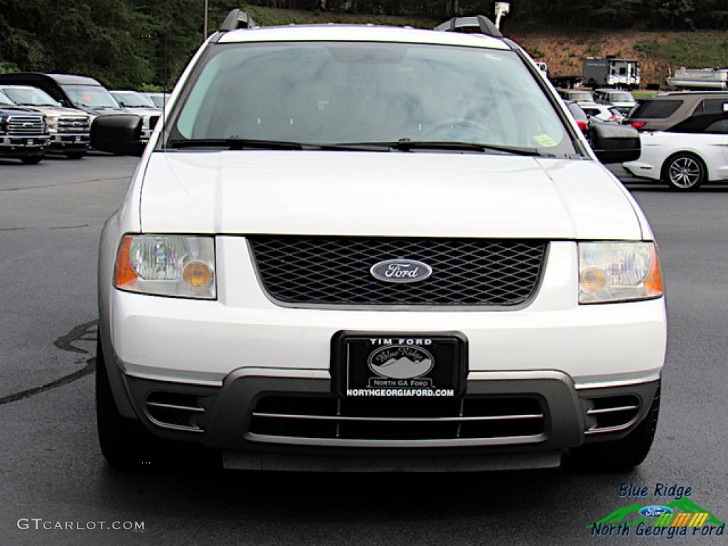 2005 Freestyle SE - Oxford White / Pebble photo #8