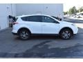 Super White - RAV4 LE Photo No. 7