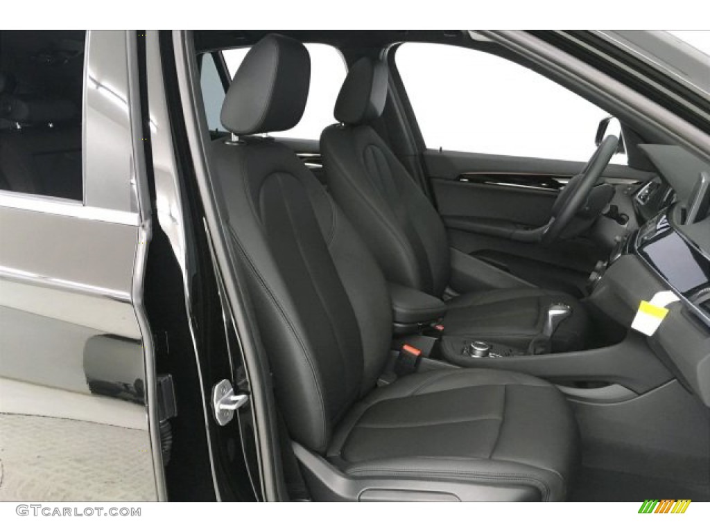 2019 X1 sDrive28i - Jet Black / Black photo #6