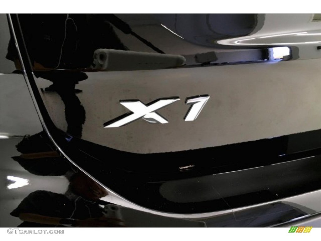 2019 X1 sDrive28i - Jet Black / Black photo #7