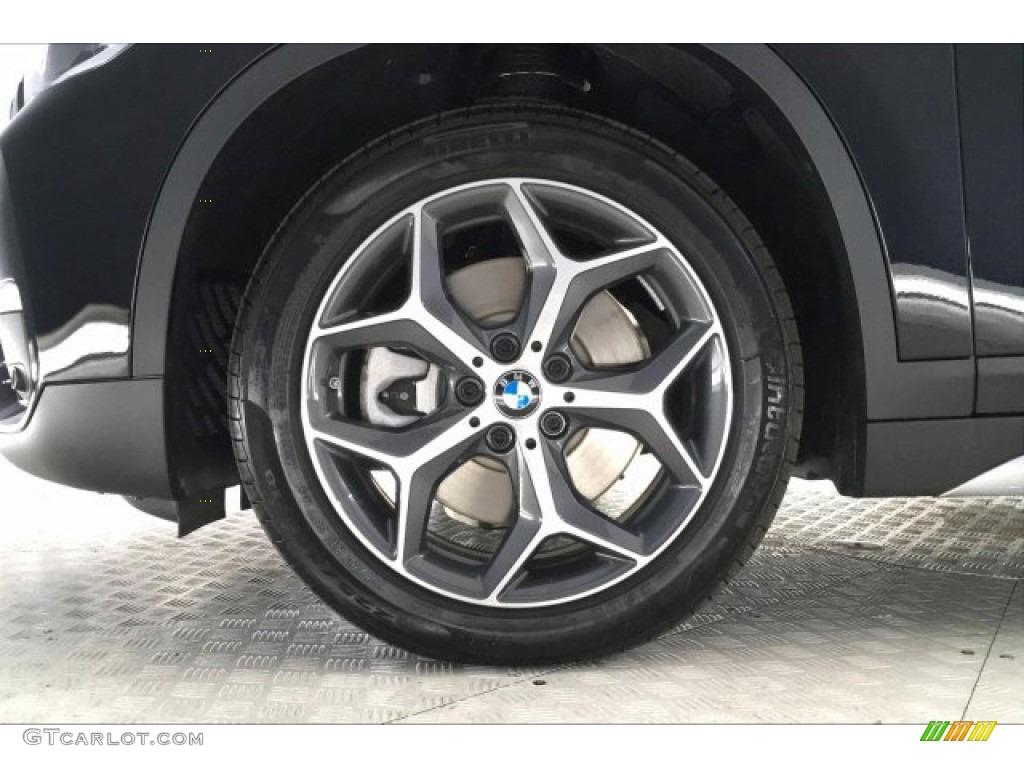 2019 X1 sDrive28i - Jet Black / Black photo #8