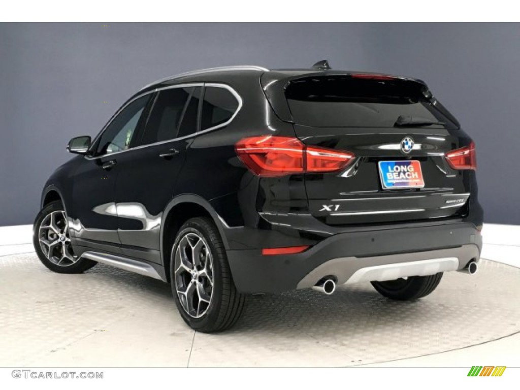 2019 X1 sDrive28i - Jet Black / Black photo #10