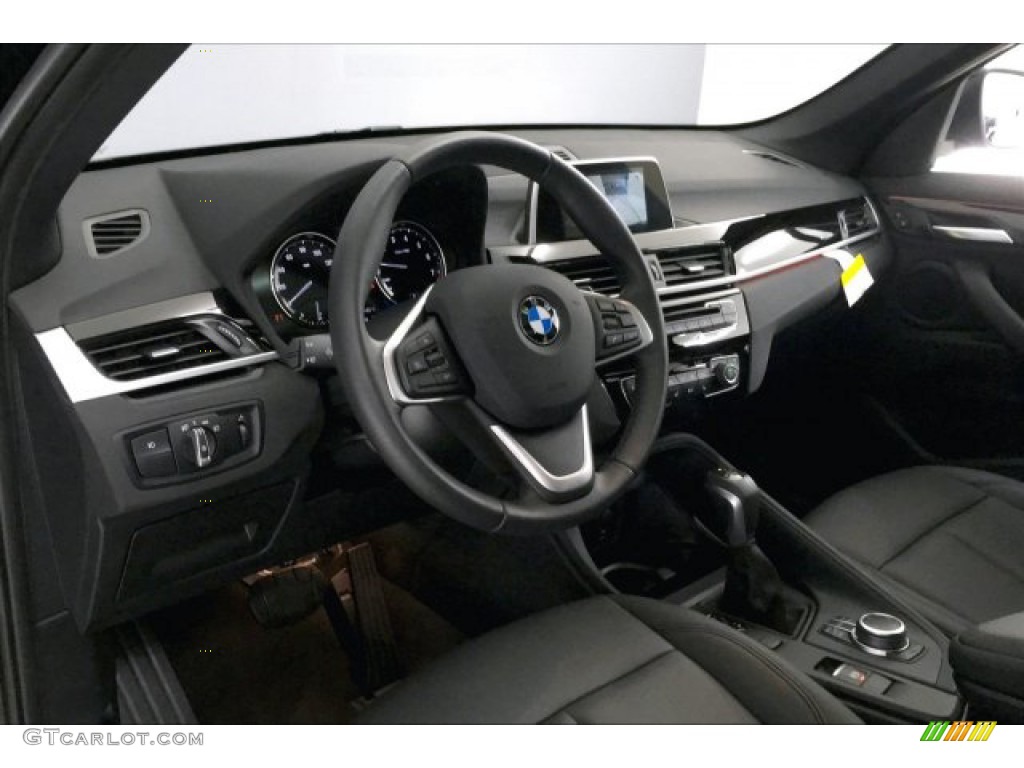2019 X1 sDrive28i - Jet Black / Black photo #17